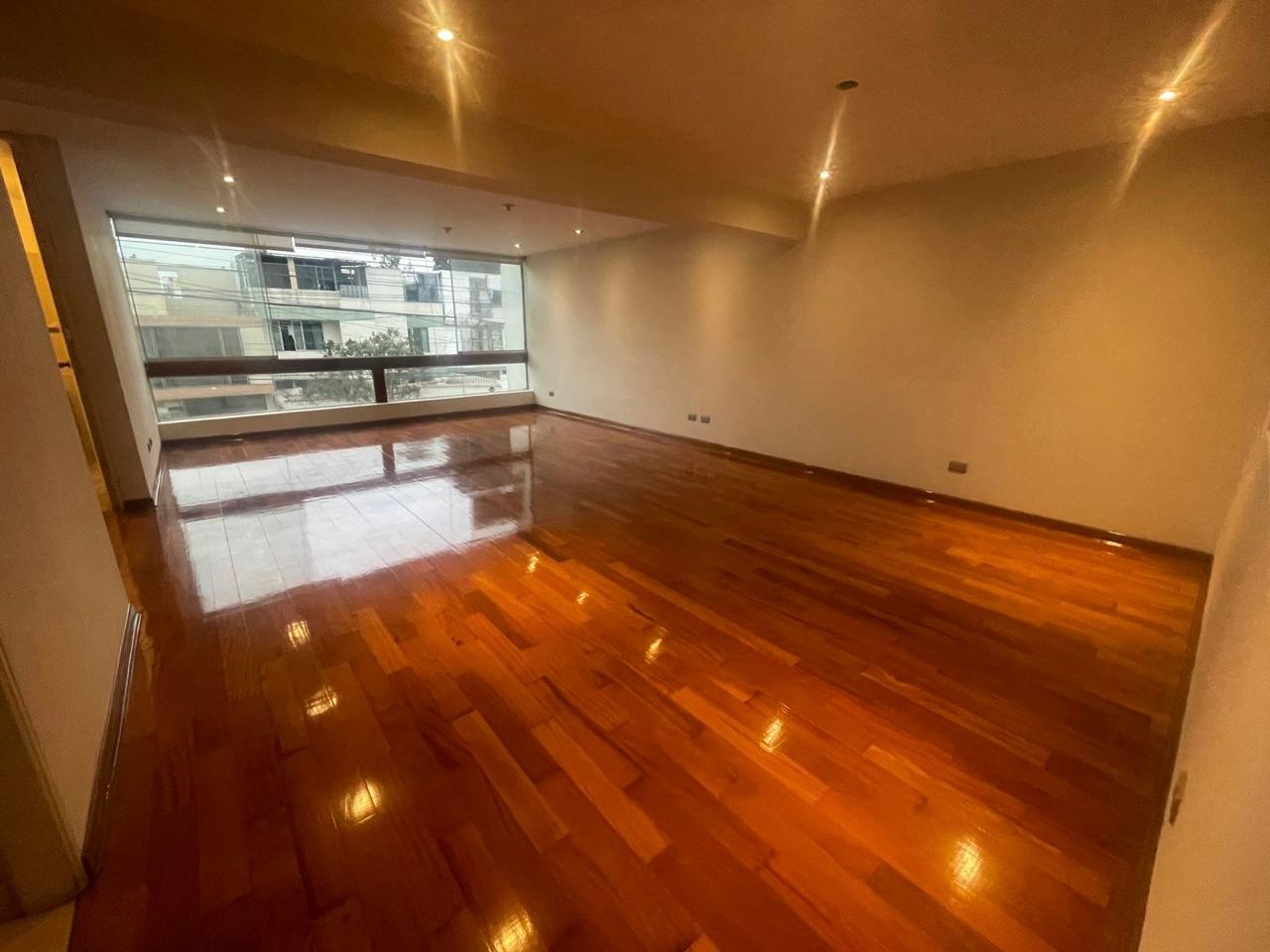 Venta de departamento en Santiago de surco, Lima